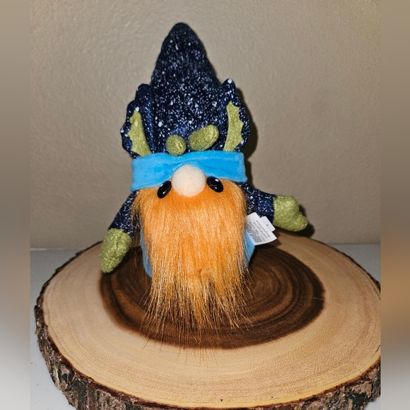 HUG Dragon Gnome - Blaze - Picture 2 of 3